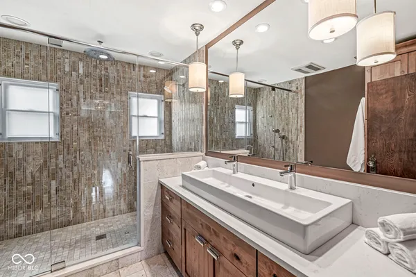 $979,900 | 4519 North Meridian Street, Indianapolis, IN 46208