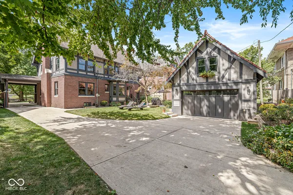 $979,900 | 4519 North Meridian Street, Indianapolis, IN 46208