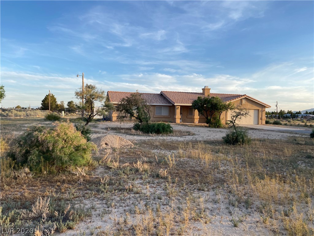1381 West Blosser Ranch Road Pahrump, NV 89060 - Photo 3 of 6 Gallery Image 3