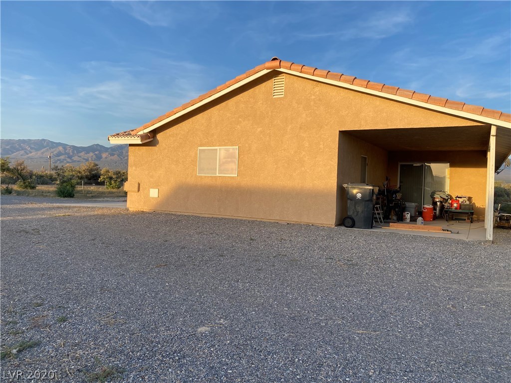 1381 West Blosser Ranch Road Pahrump, NV 89060 - Photo 4 of 6 Gallery Image 4