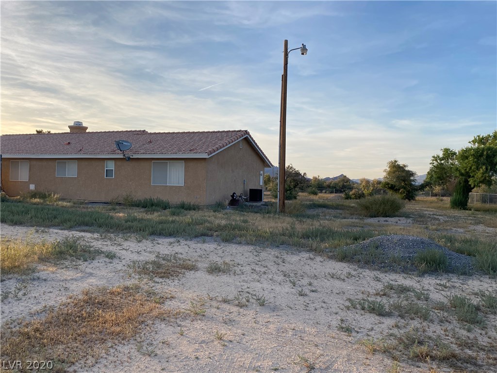 1381 West Blosser Ranch Road Pahrump, NV 89060 - Photo 5 of 6 Gallery Image 5