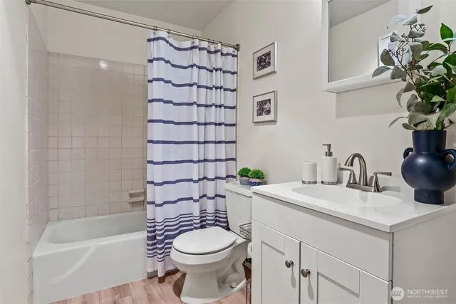 $245,000 | 5630 200th Street Southwest, Unit B119, Lynnwood, WA 98036