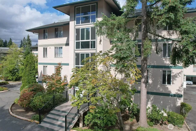 $245,000 | 5630 200th Street Southwest, Unit B119, Lynnwood, WA 98036