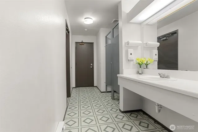 $245,000 | 5630 200th Street Southwest, Unit B119, Lynnwood, WA 98036