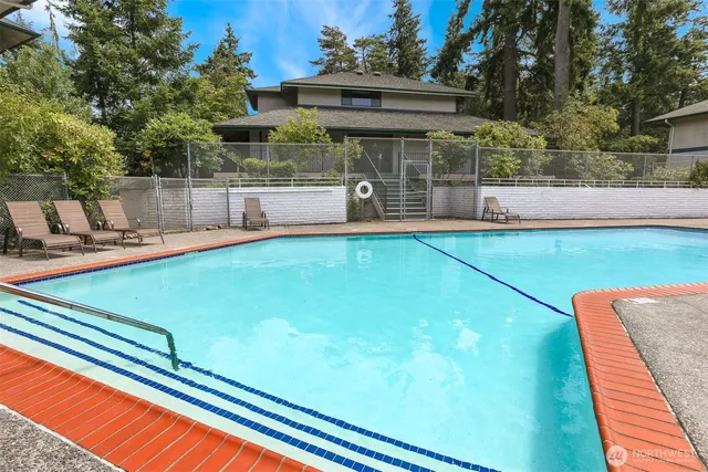 $245,000 | 5630 200th Street Southwest, Unit B119, Lynnwood, WA 98036