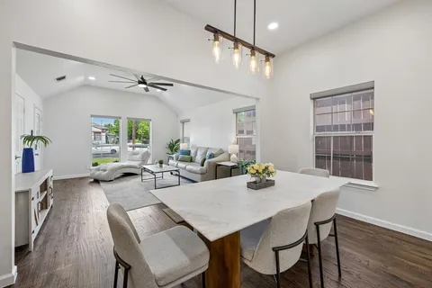 $475,000 | 630 West Neely Street, Dallas, TX 75208