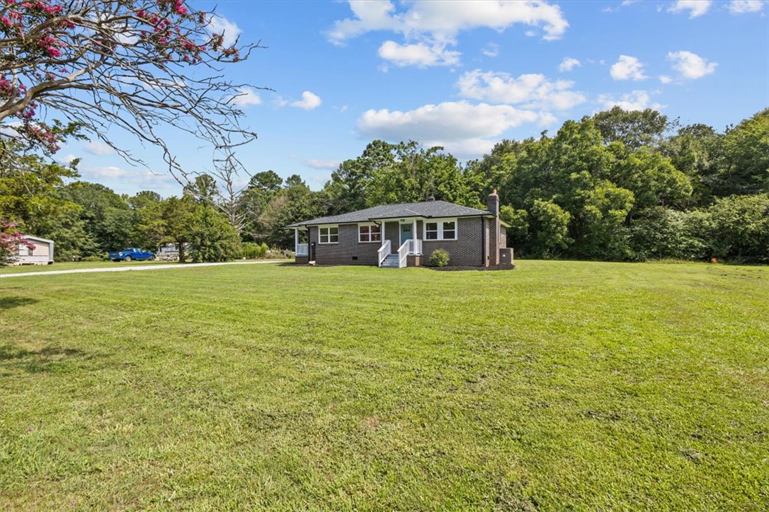 117 Mulliken Road Central, SC 29630 - Photo 3 of 26