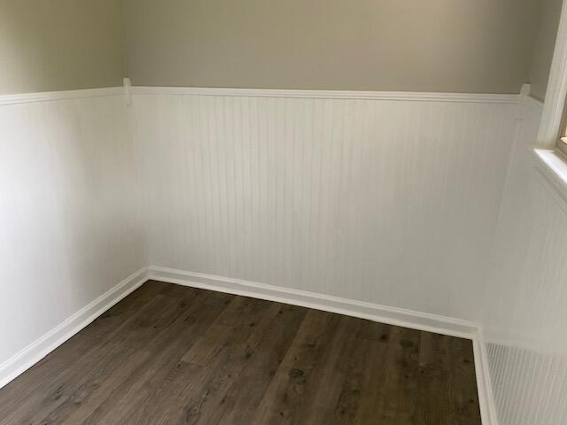 2011 Siam Road Elizabethton, TN 37643 - Photo 20 of 49 IMG_2377