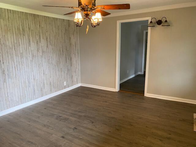 2011 Siam Road Elizabethton, TN 37643 - Photo 21 of 49 IMG_2379