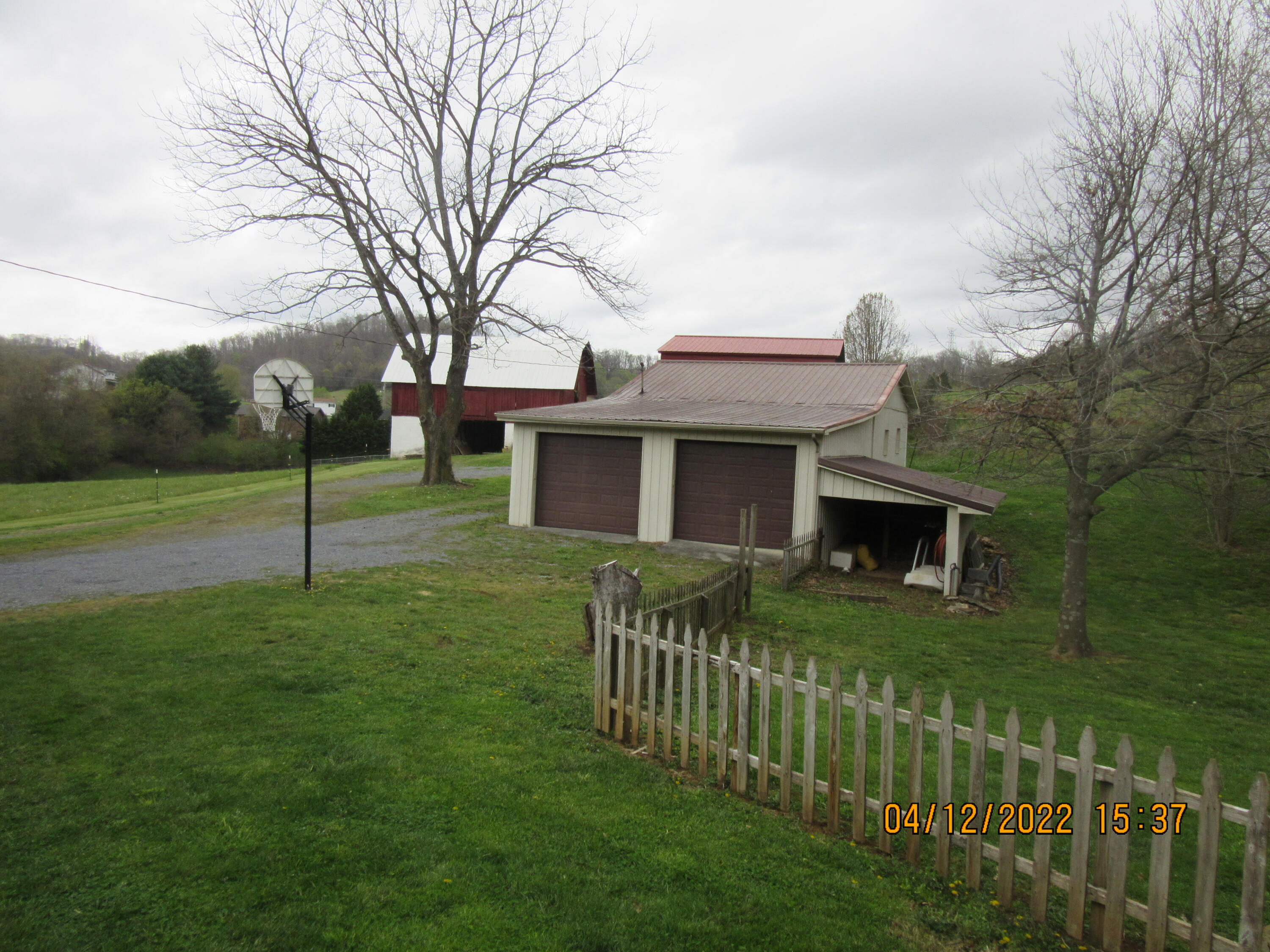2011 Siam Road Elizabethton, TN 37643 - Photo 41 of 49 IMG_4435