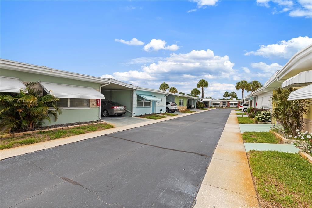 250 Rosery Road Northwest, Unit 280 Largo, FL 33770 - Photo 1 of 19