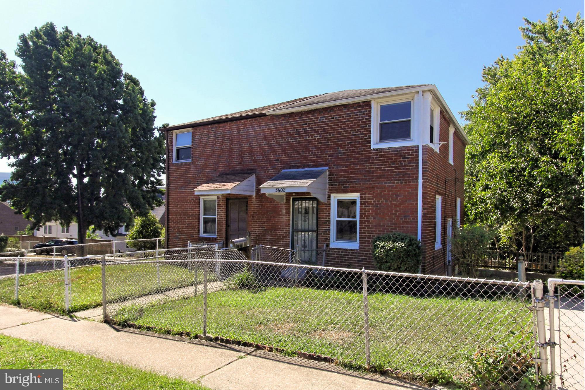 3602 Kemper Road Arlington, VA 22206 - Photo 1 of 27 Exterior (Front)