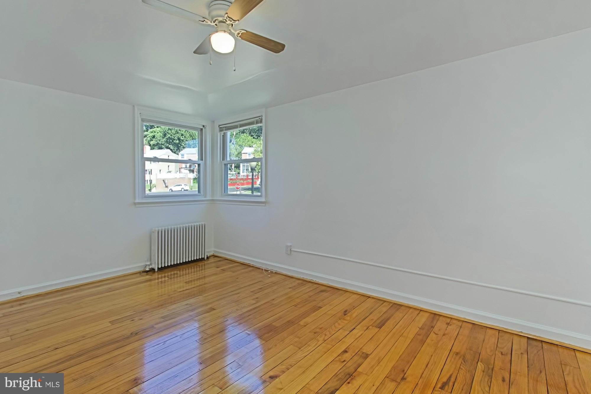 3602 Kemper Road Arlington, VA 22206 - Photo 15 of 27 Bedroom (Master)