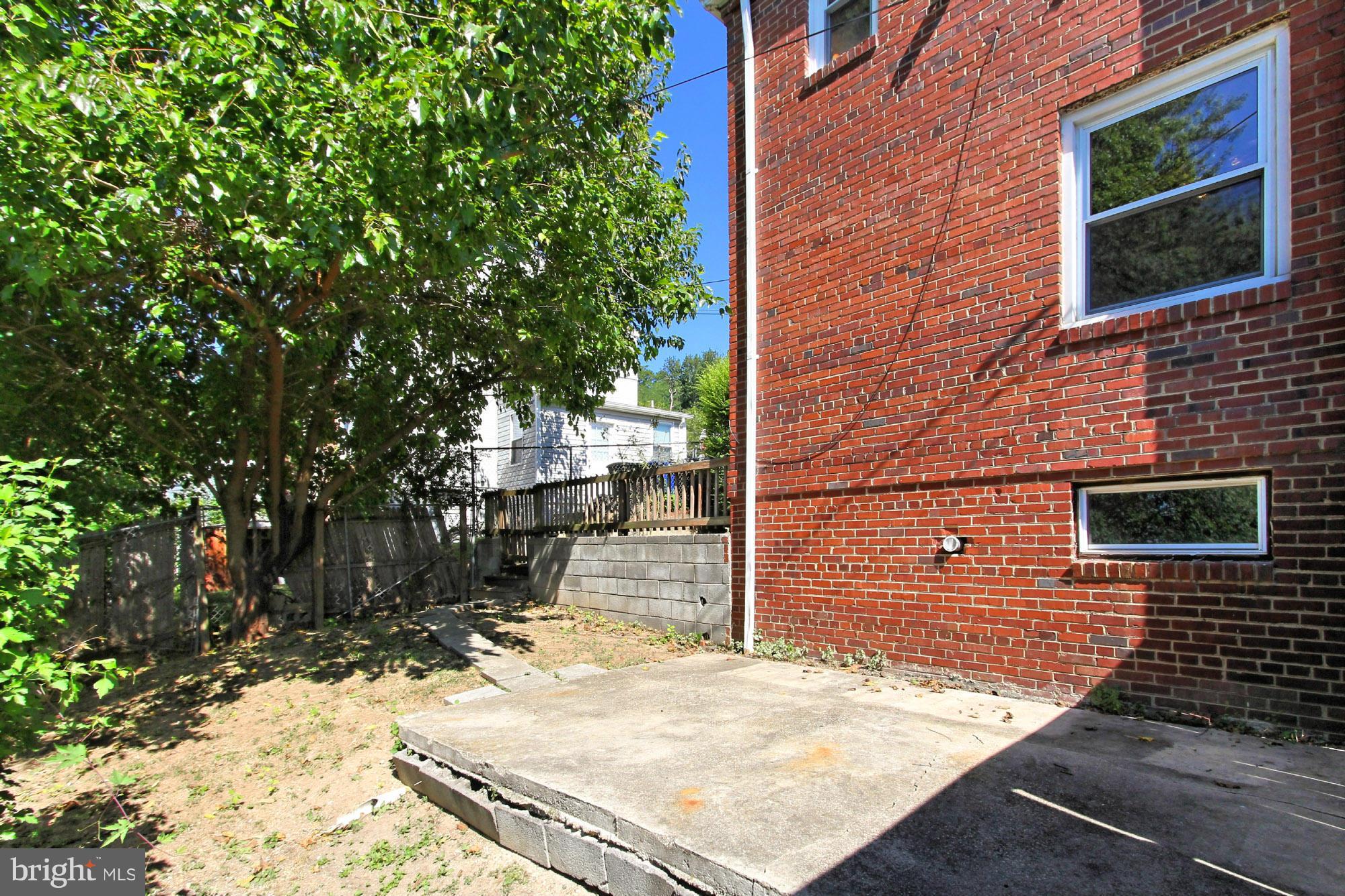 3602 Kemper Road Arlington, VA 22206 - Photo 27 of 27 Exterior (Rear)
