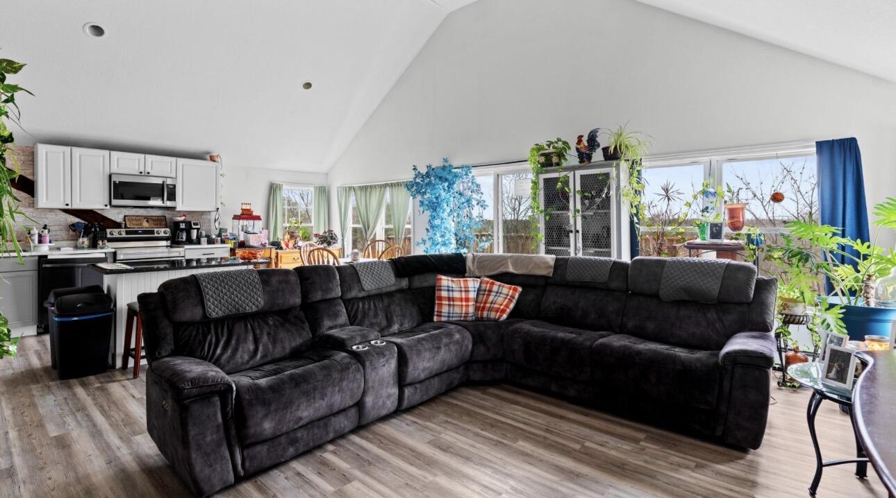 305 Gray Road Windham, ME 04062 - Photo 18 of 42 IMG_5436