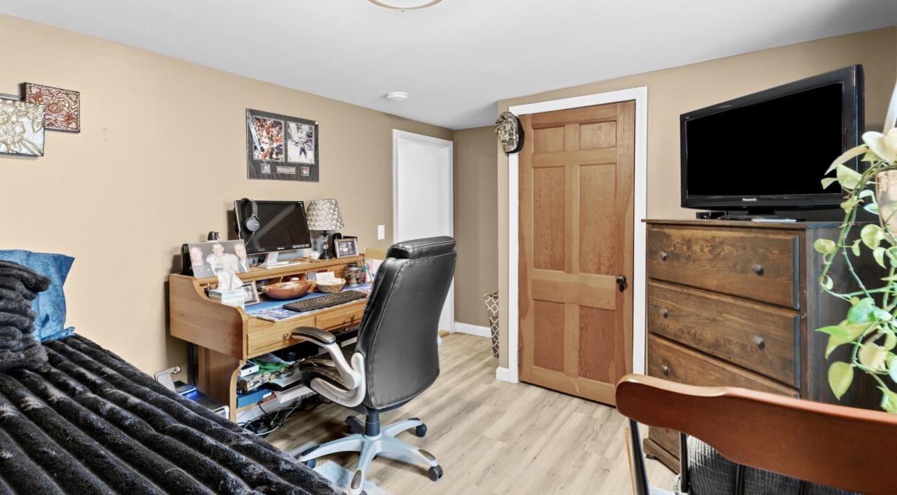 305 Gray Road Windham, ME 04062 - Photo 25 of 42 IMG_5449