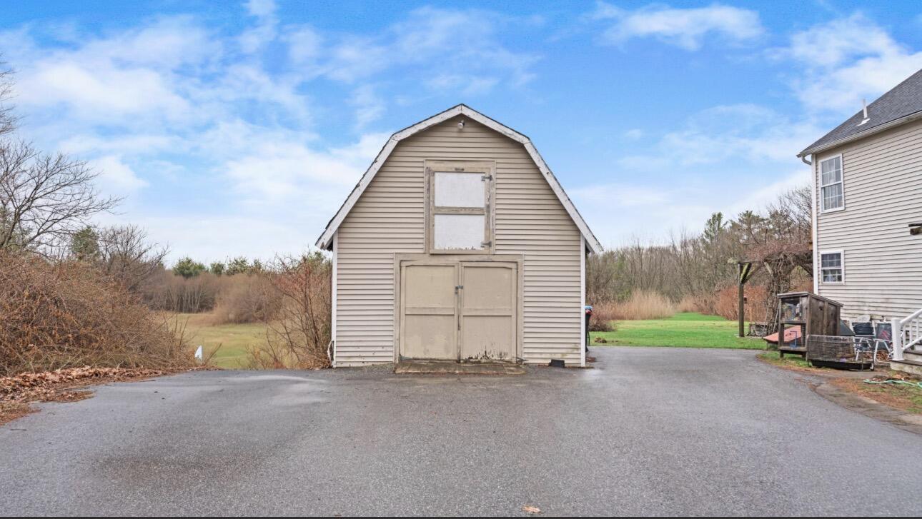 305 Gray Road Windham, ME 04062 - Photo 3 of 42 IMG_5432