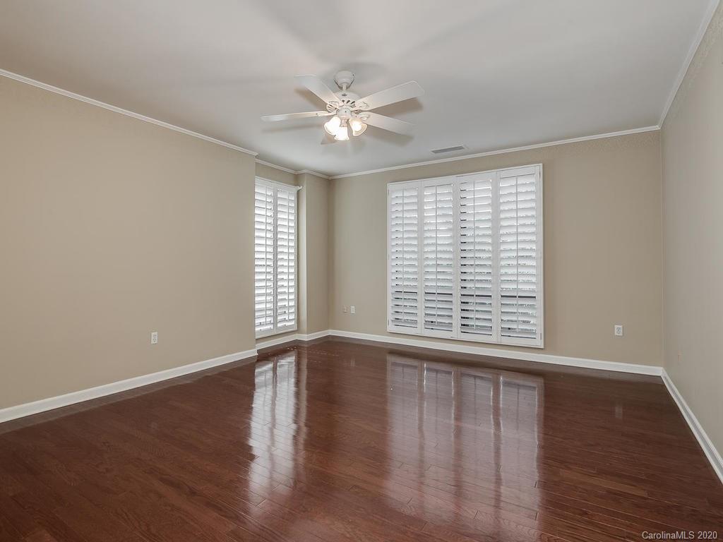 950 Cherokee Road Charlotte, NC 28207 - Photo 17 of 27 Gallery Image 17