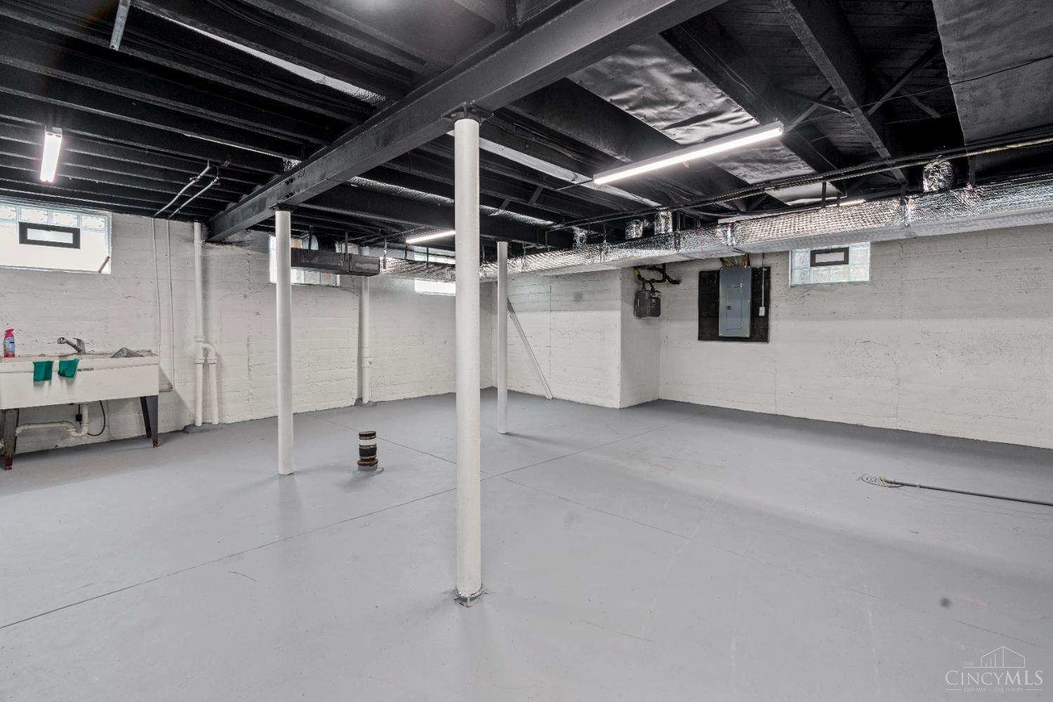 4150 Paddock Road Cincinnati, OH 45229 - Photo 67 of 80 Gallery Image 67