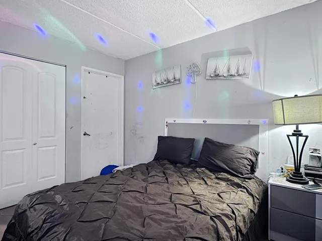 $179,000 | 604 Meadows Circle, Unit 604, Boynton Beach, FL 33436