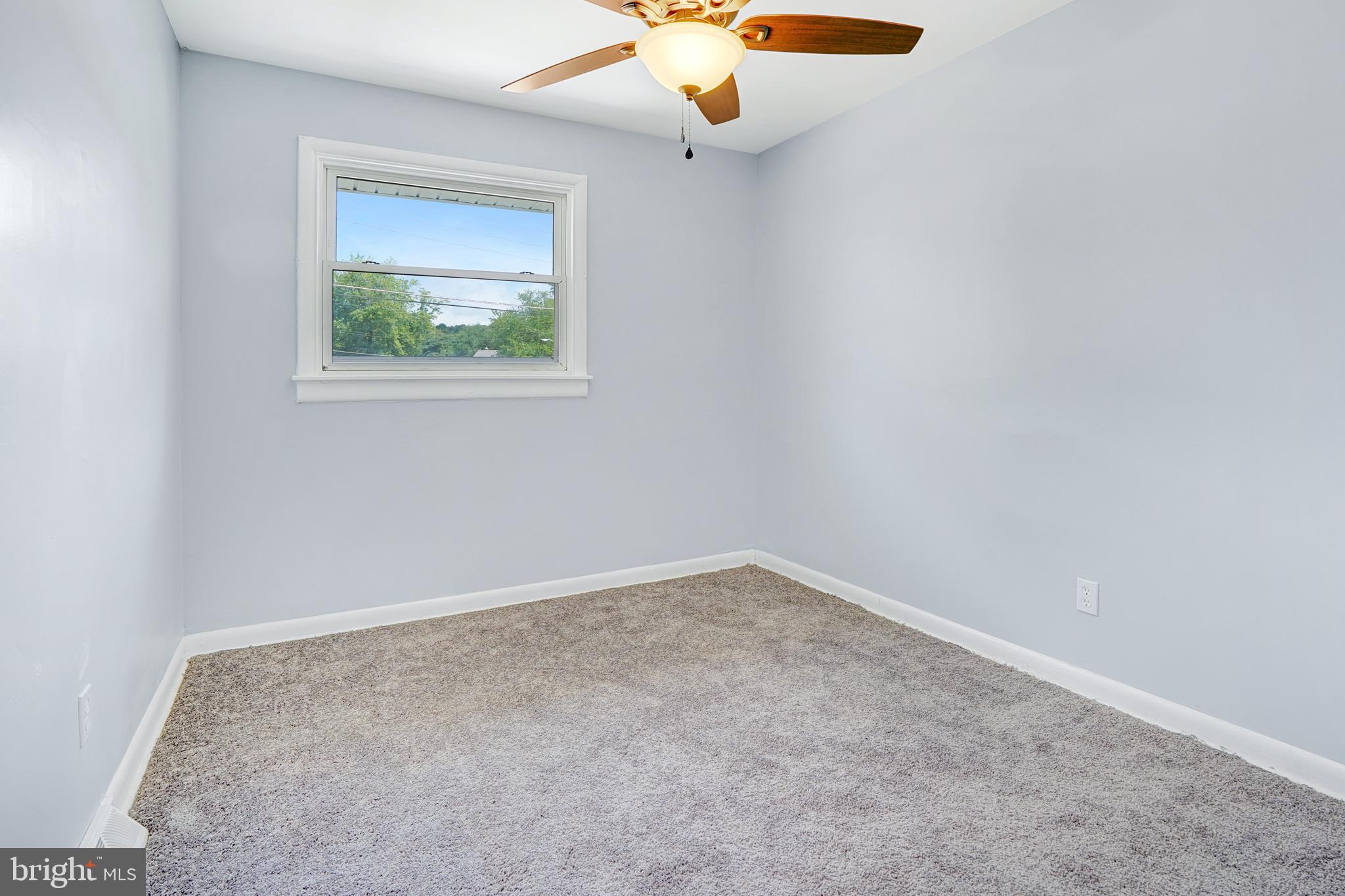 216 Aman Avenue Clementon, NJ 08021 - Photo 24 of 38