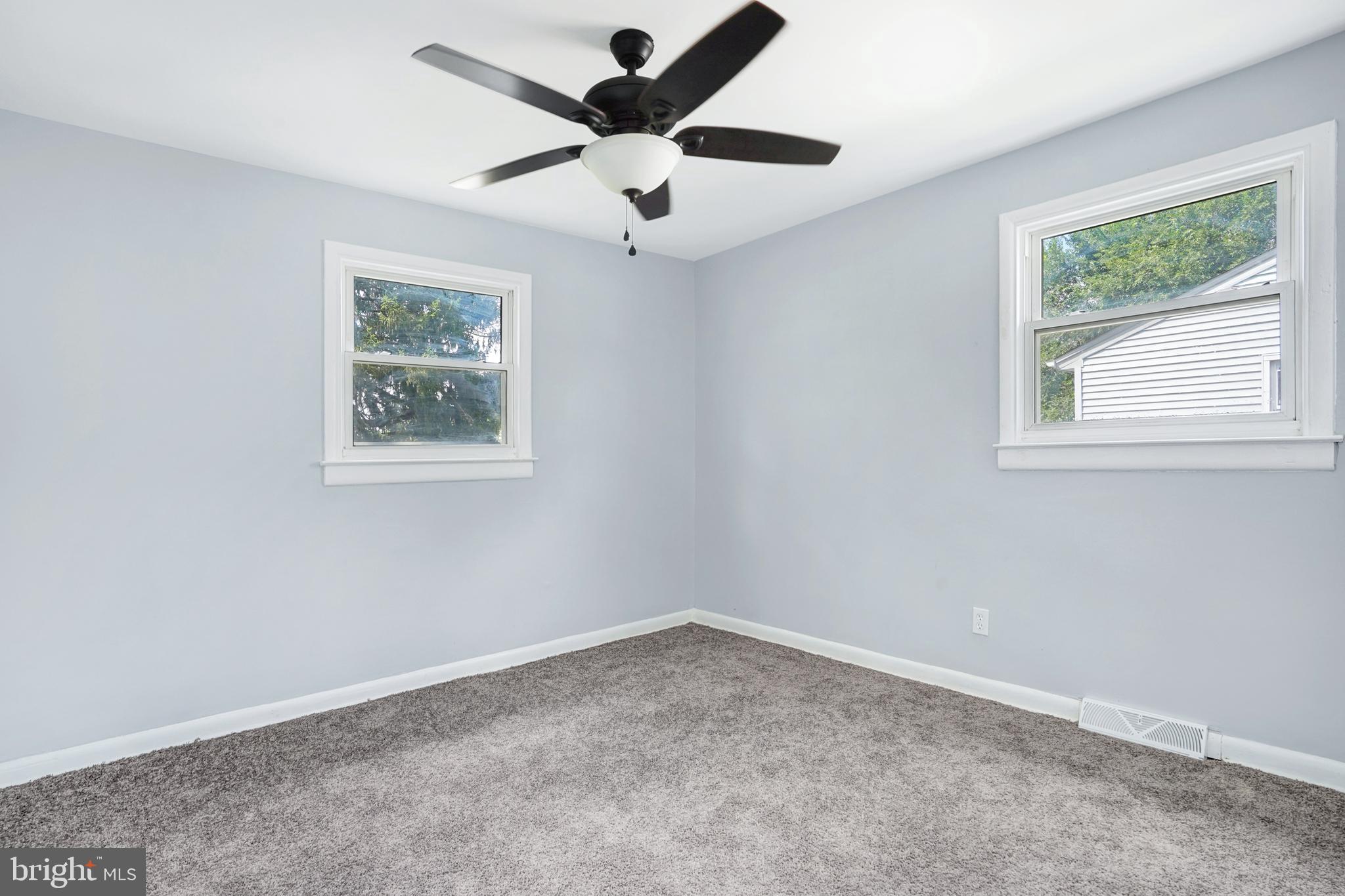 216 Aman Avenue Clementon, NJ 08021 - Photo 26 of 38