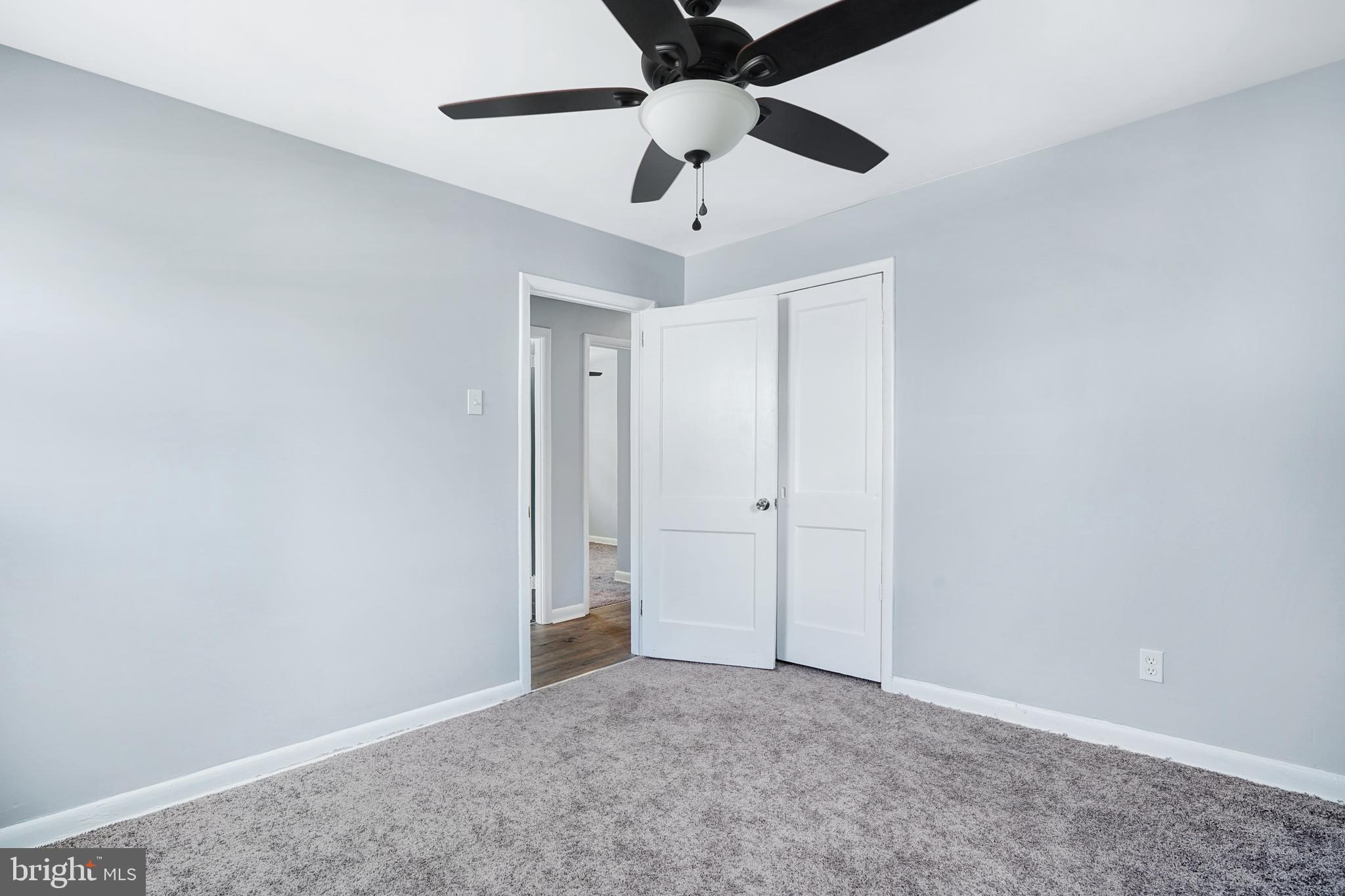 216 Aman Avenue Clementon, NJ 08021 - Photo 27 of 38