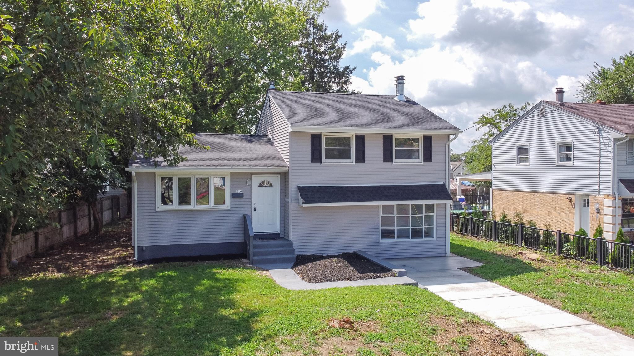 216 Aman Avenue Clementon, NJ 08021 - Photo 4 of 38