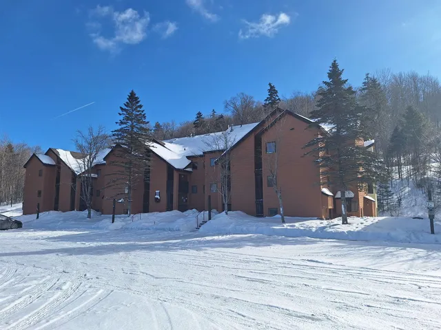 $447,500 | 55 Alpine Drive, Unit H104, Killington, VT 05751