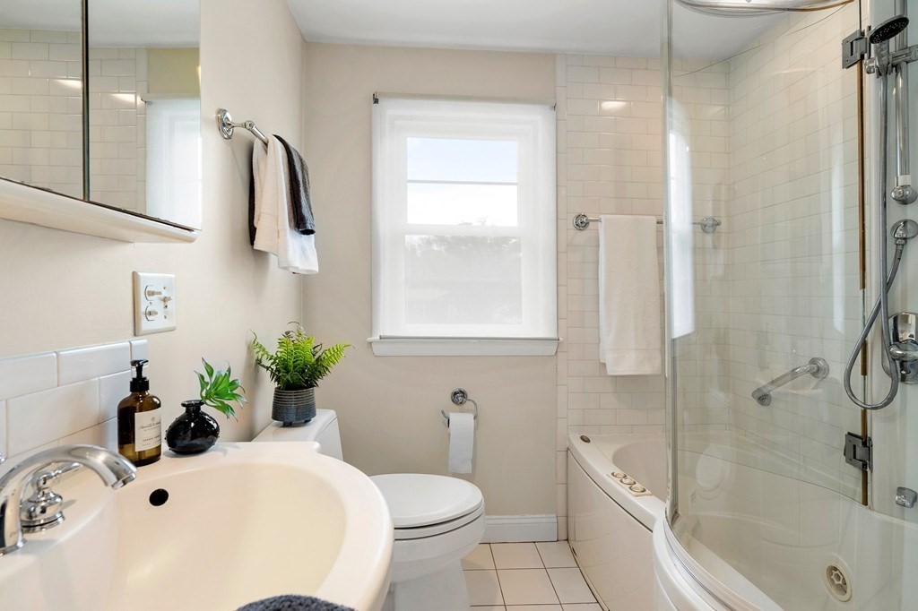 41 Rublee Street, Unit 1 Arlington, MA 02476 - Photo 11 of 31