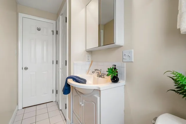 $5,350 | 41 Rublee Street, Unit 1, Arlington, MA 02476