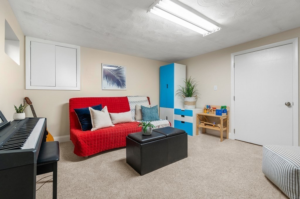 41 Rublee Street, Unit 1 Arlington, MA 02476 - Photo 18 of 31