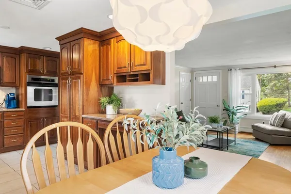 $5,350 | 41 Rublee Street, Unit 1, Arlington, MA 02476