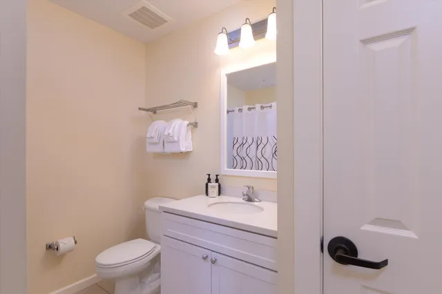 $75,000 | 371-373 Qtr I I I Jackson Gore Inn, Ludlow, VT 05149