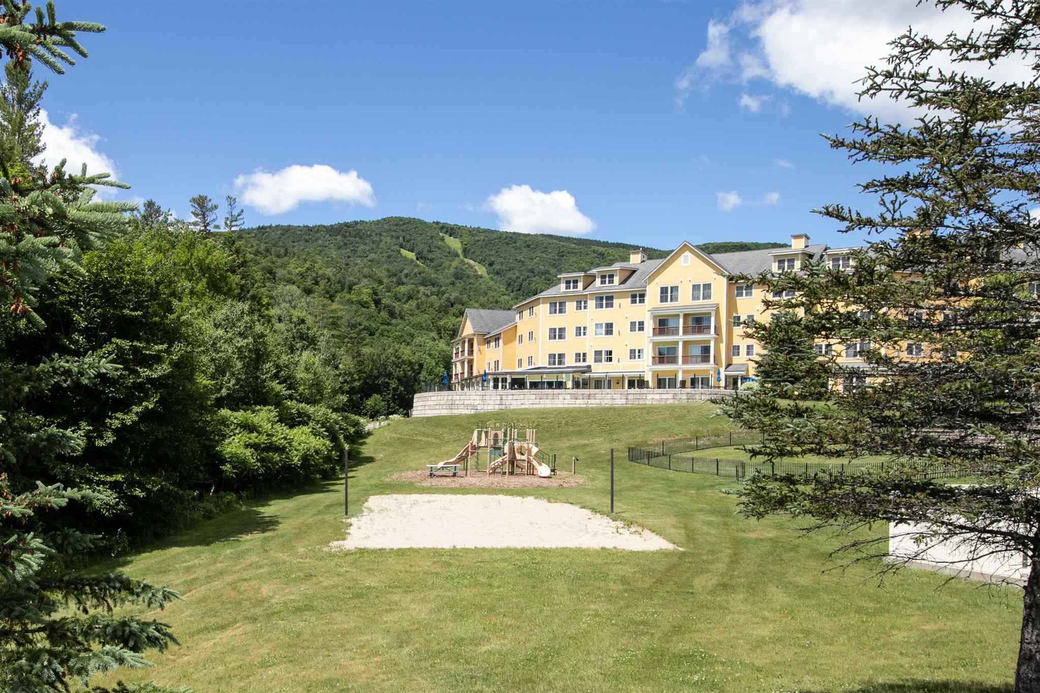 371-373 Qtr I I I Jackson Gore Inn Ludlow, VT 05149 - Photo 35 of 42