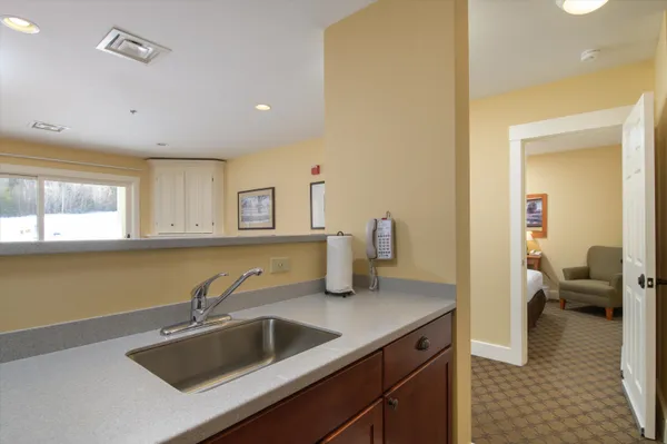 $75,000 | 371-373 Qtr I I I Jackson Gore Inn, Ludlow, VT 05149