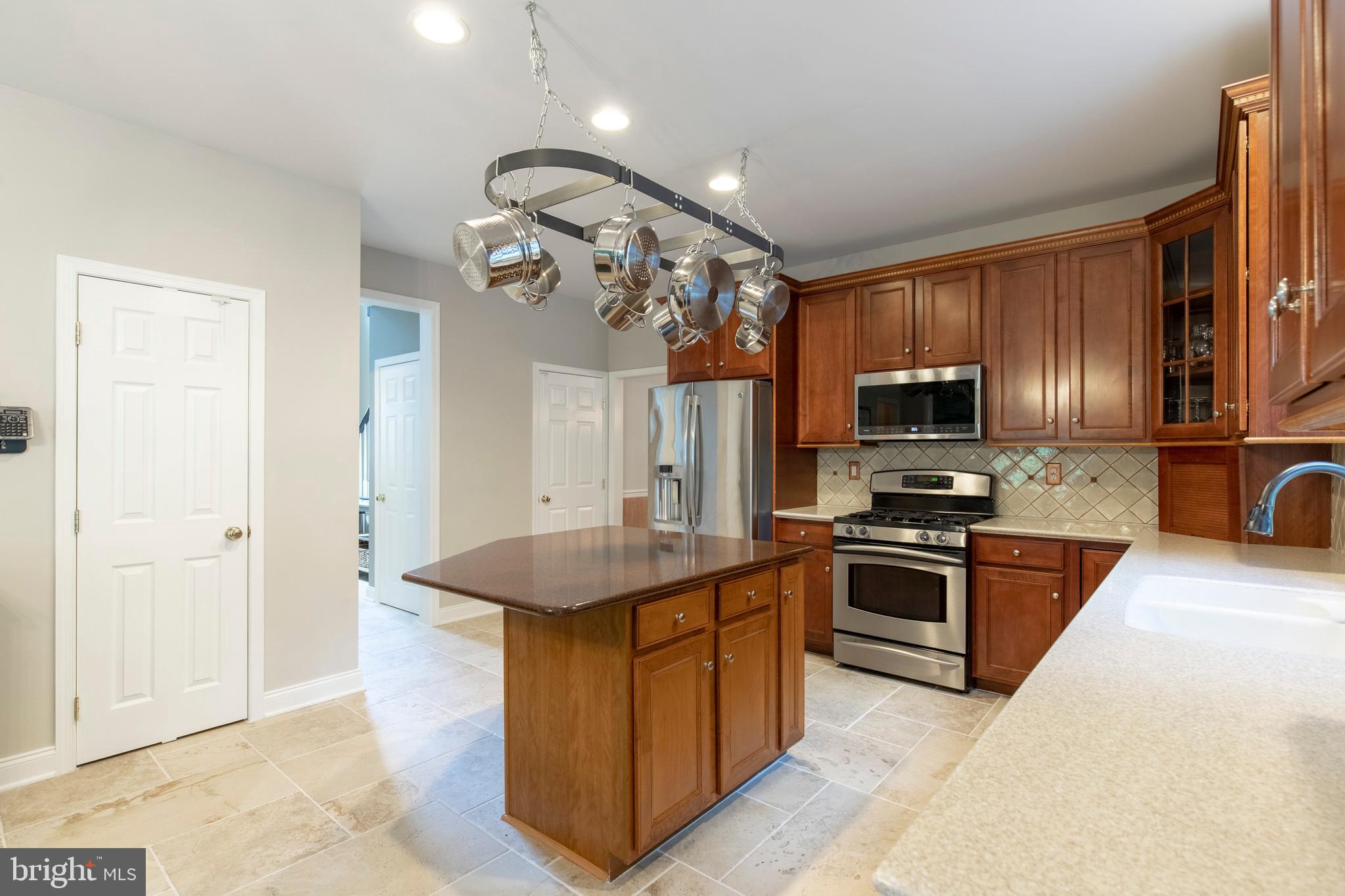 204 Glen Riddle Road Media, PA 19063 - Photo 11 of 49