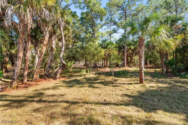 $389,000 | 802 North Avenue, Lehigh Acres, FL 33972