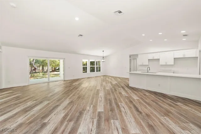 $389,000 | 802 North Avenue, Lehigh Acres, FL 33972