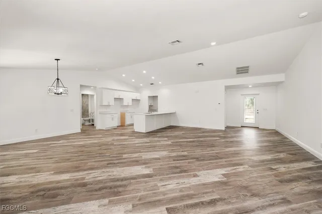 $389,000 | 802 North Avenue, Lehigh Acres, FL 33972