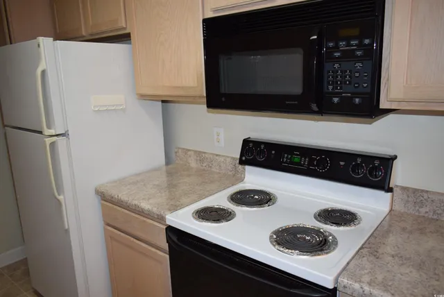 $187,500 | 4300 Lotus Court, Unit G, Murrells Inlet, SC 29576