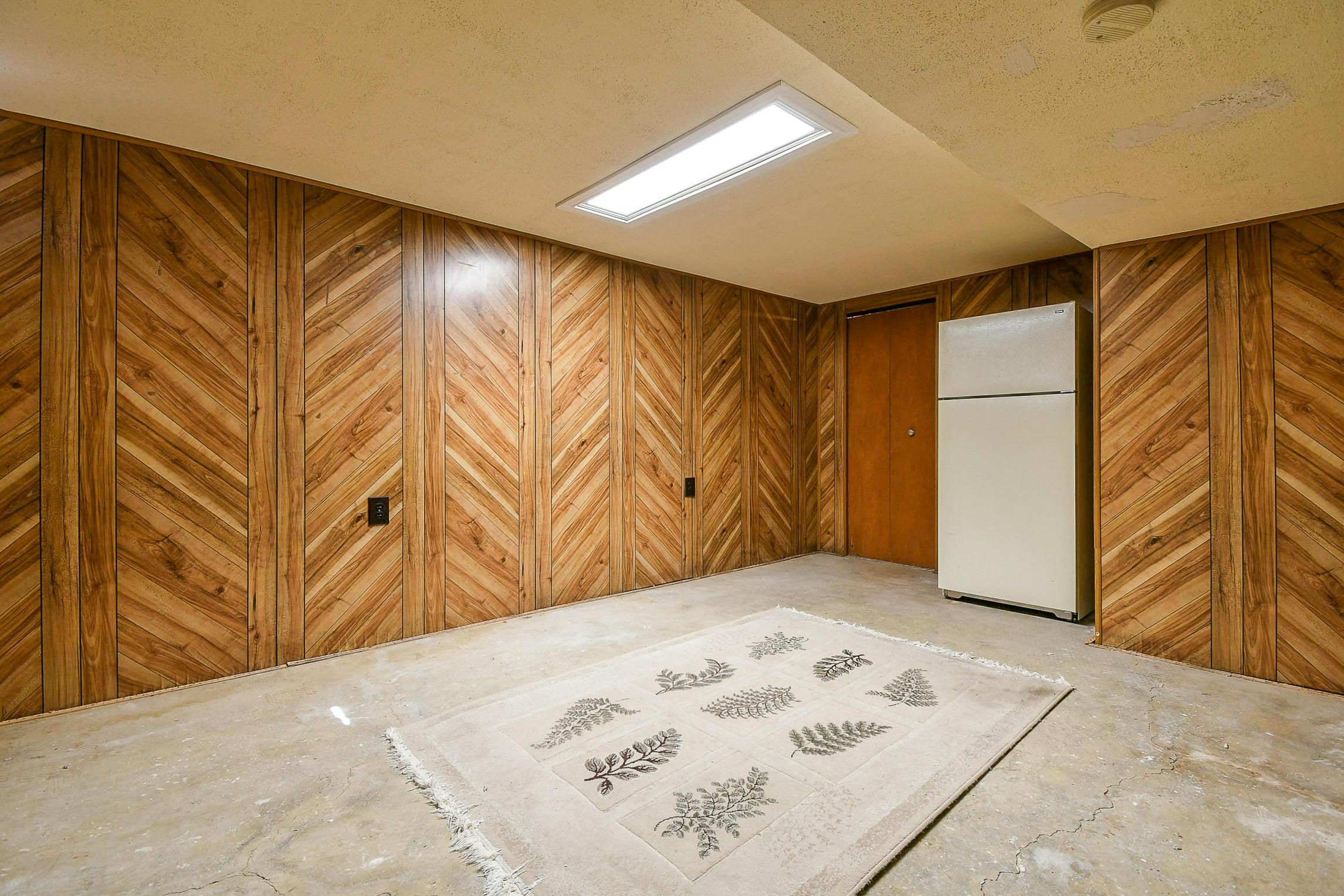 5702 Beechcroft Road, Unit C Columbus, OH 43229 - Photo 14 of 19 Gallery Image 14