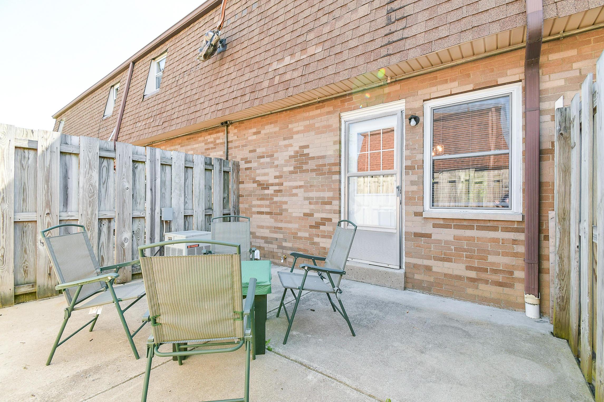 5702 Beechcroft Road, Unit C Columbus, OH 43229 - Photo 17 of 19 Gallery Image 17