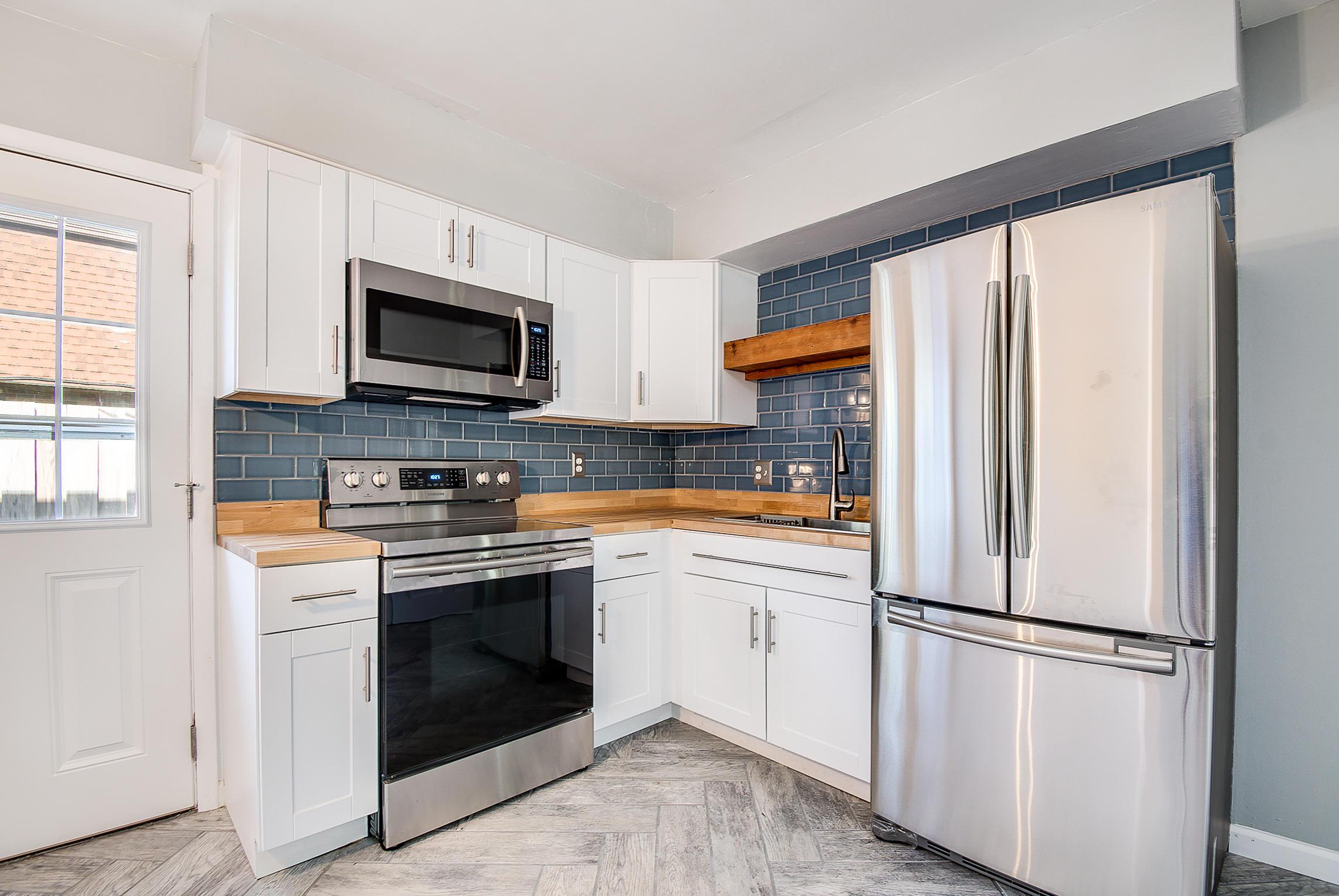 5702 Beechcroft Road, Unit C Columbus, OH 43229 - Photo 5 of 19 Gallery Image 5