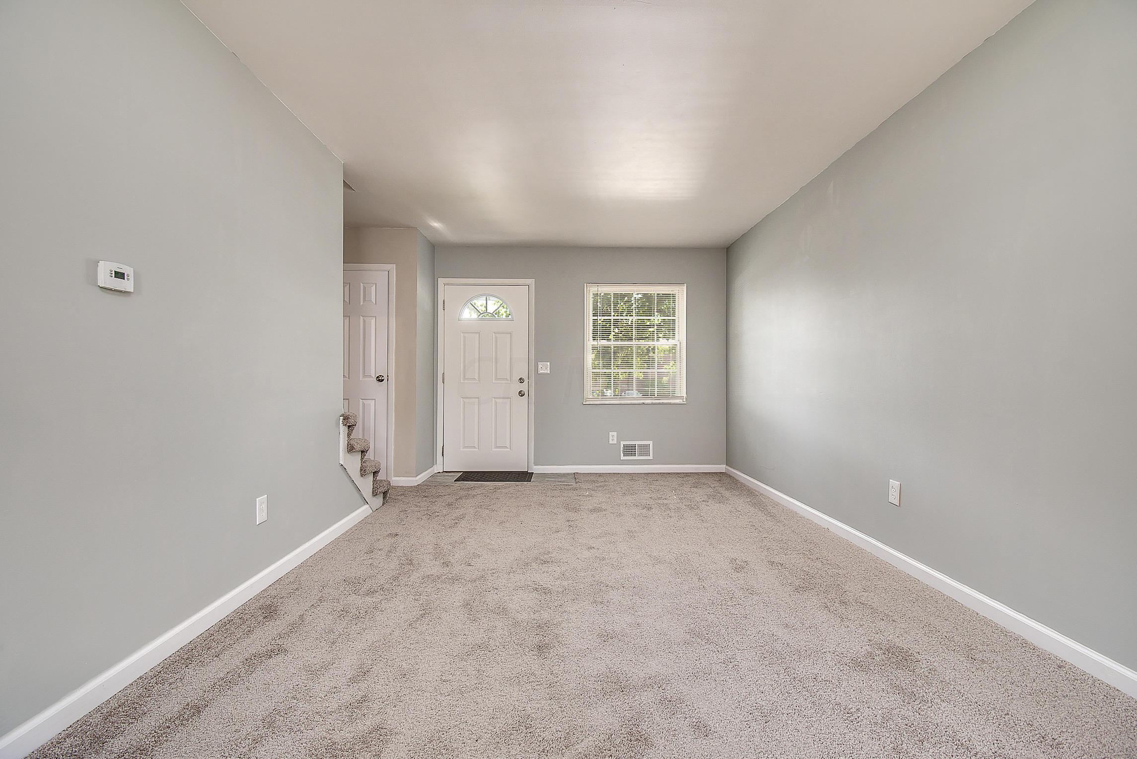 5702 Beechcroft Road, Unit C Columbus, OH 43229 - Photo 8 of 19 Gallery Image 8
