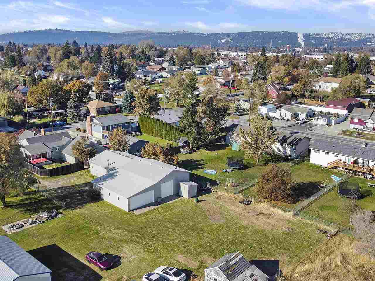 1506 North Felts Road Spokane Valley, WA 99206 - Photo 3 of 31