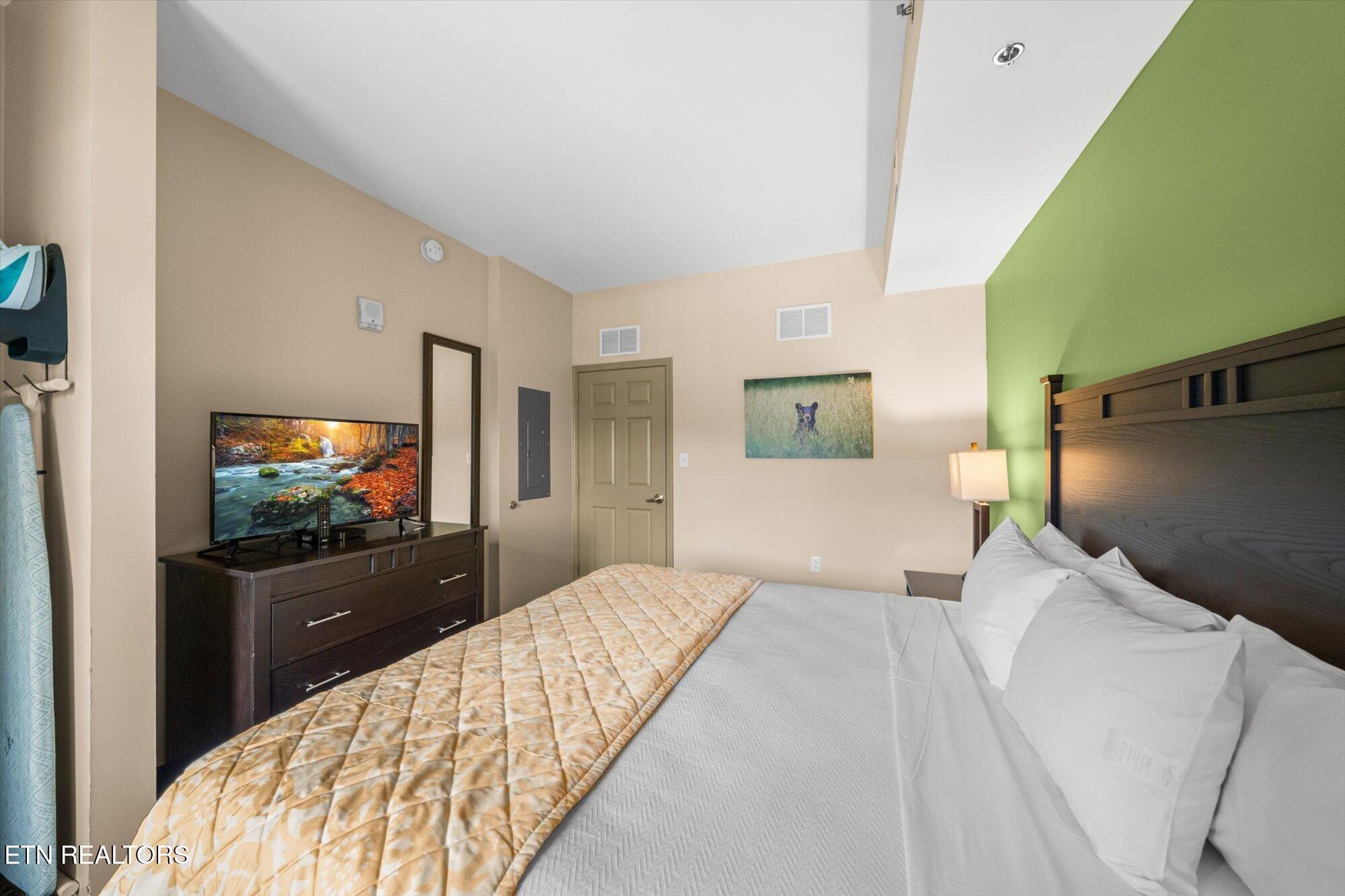 225 Collier Drive Sevierville, TN 37862 - Photo 20 of 47 16-225-Collier-Dr-3406-Sevierville-TN-16