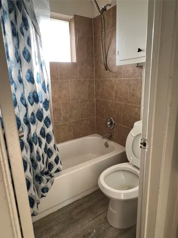 $895 | 2627 Jones Road, Austin, TX 78745