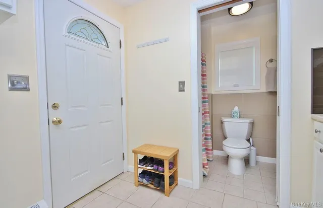 a bathroom with a toilet