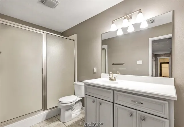 $3,750 | 807 Holleman Drive, College Station, TX 77840